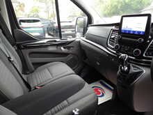 Ford Tourneo Custom 320 EcoBlue Titanium - U10401