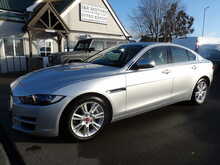 Jaguar XE i Prestige - U10424