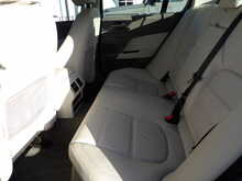 Jaguar XE i Prestige - U10424