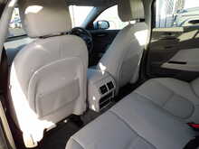 Jaguar XE i Prestige - U10424