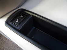 Jaguar XE i Prestige - U10424