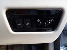 Jaguar XE i Prestige - U10424