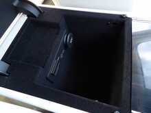 Jaguar XE i Prestige - U10424