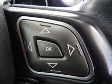 Land Rover Range Rover Evoque TD4 SE - U10427