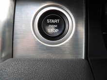 Land Rover Range Rover Evoque TD4 SE - U10427