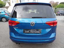 Volkswagen Touran TDI SE Family - U10430