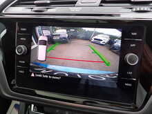 Volkswagen Touran TDI SE Family - U10430