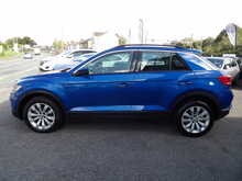 Volkswagen T-Roc TSI EVO SE - U10434