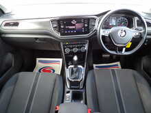 Volkswagen T-Roc TSI EVO SE - U10434