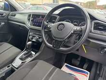 Volkswagen T-Roc TSI EVO SE - U10434