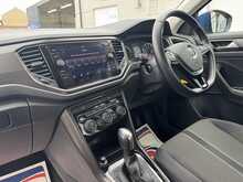 Volkswagen T-Roc TSI EVO SE - U10434