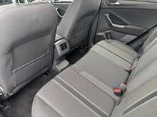 Volkswagen T-Roc TSI EVO SE - U10434