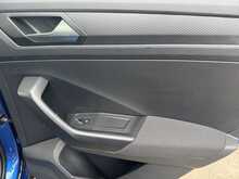Volkswagen T-Roc TSI EVO SE - U10434