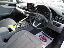 Audi A4 TDI SE - U10440