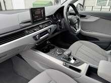 Audi A4 TDI SE - U10440