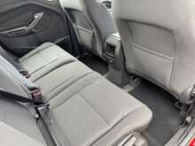 Ford Kuga TDCi EcoBlue Zetec - U10441