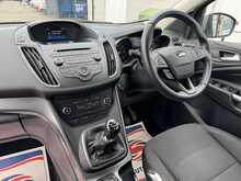 Ford Kuga TDCi EcoBlue Zetec - U10441