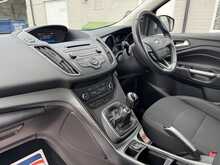 Ford Kuga TDCi EcoBlue Zetec - U10441