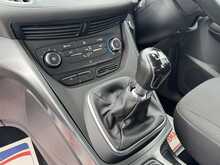 Ford Kuga TDCi EcoBlue Zetec - U10441