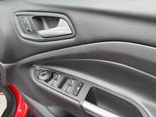 Ford Kuga TDCi EcoBlue Zetec - U10441