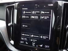 Volvo XC60 D4 Momentum - U10456