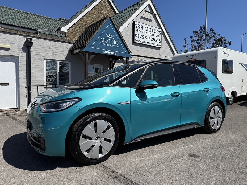 2022 VOLKSWAGEN ID.3 PRO PERFORMANCE FAMILY 2022 64,199 MLS 0.0 AUTOMATIC ELECTRIC 12,895 OR FROM... photo