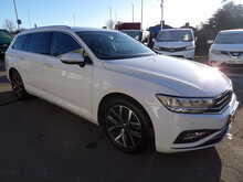 Volkswagen Passat TSI EVO SEL - U10475