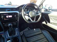 Volkswagen Passat TSI EVO SEL - U10475