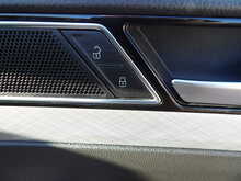 Volkswagen Passat TSI EVO SEL - U10475