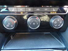 Volkswagen Passat TSI EVO SEL - U10475