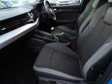 Audi A1 TFSI S line - U10511