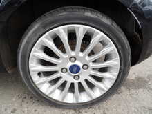 Ford Fiesta Titanium - U10520