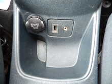 Ford Fiesta Titanium - U10520