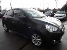 Mitsubishi Mirage 3 - U10528