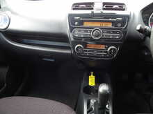 Mitsubishi Mirage 3 - U10528