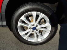 Ford Kuga T EcoBoost Titanium - U10538