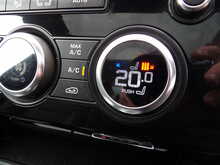 Land Rover Discovery TD V6 HSE - U10548