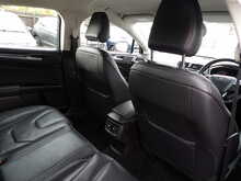 Ford Mondeo EcoBlue Titanium Edition - U10555