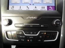 Ford Mondeo EcoBlue Titanium Edition - U10555