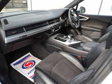 Audi Q7 TDI V6 S line - U10561