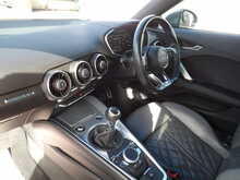 Audi TT TFSI S line - U10562