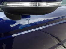 Volkswagen Touran TDI BlueMotion Tech SE Family - U10563