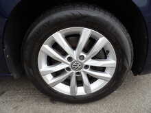 Volkswagen Touran TDI BlueMotion Tech SE Family - U10563