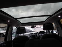 Volkswagen Touran TDI BlueMotion Tech SE Family - U10563