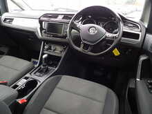 Volkswagen Touran TDI BlueMotion Tech SE Family - U10563