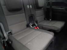 Volkswagen Touran TDI BlueMotion Tech SE Family - U10563