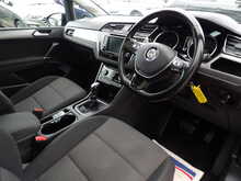 Volkswagen Touran TDI BlueMotion Tech SE Family - U10563