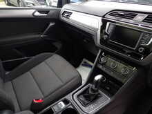 Volkswagen Touran TDI BlueMotion Tech SE Family - U10563