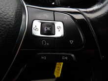 Volkswagen Touran TDI BlueMotion Tech SE Family - U10563