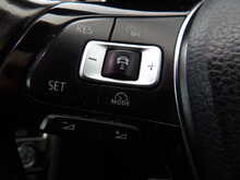 Volkswagen Touran TDI BlueMotion Tech SE Family - U10563
